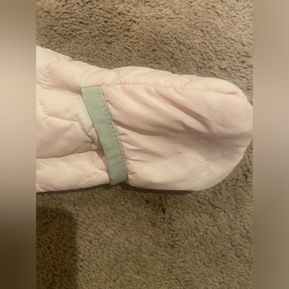 Northface Pink Infant Bunting Snowsuit, Size 3-6 months - Picture 5 of 7
